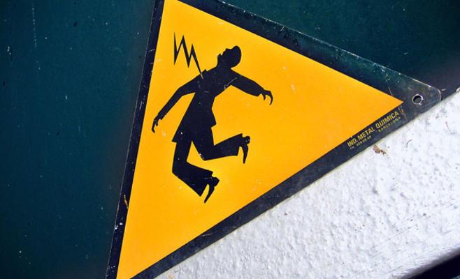 الزرقاء :وفاة أربعيني بصعقة كهربائية