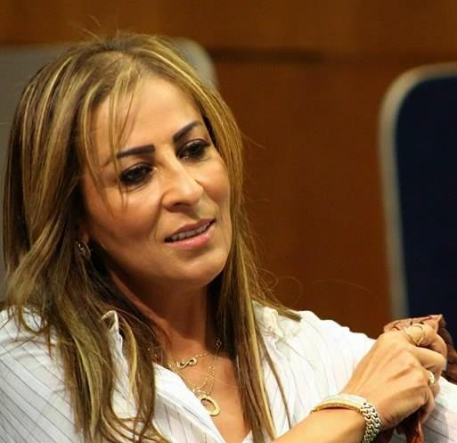 تغريدة لـ غنيمات ” نعتز بمسيرة بترا المهنية “